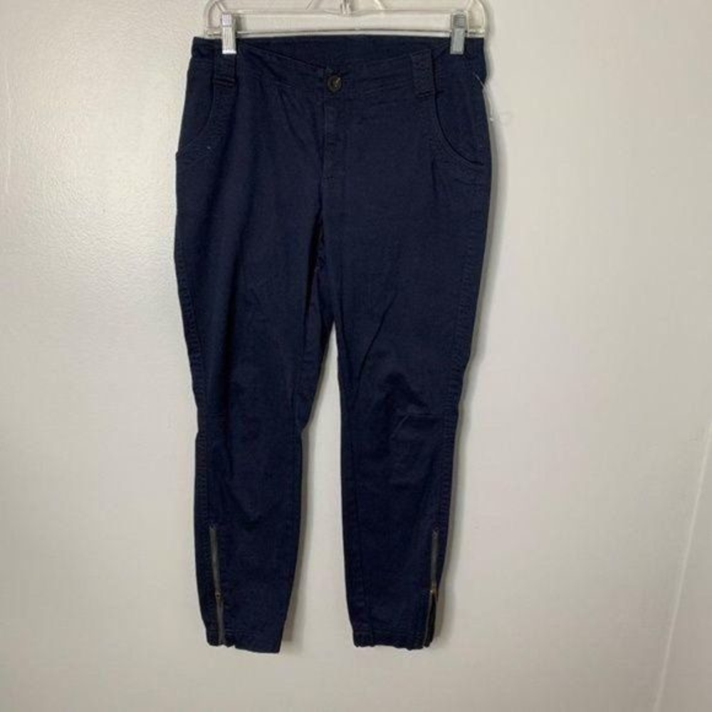 Athleta Navy Blue Crop Jogger‎ Pants